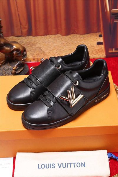 21ss new classics skateboarding shoe men luxury brands canvas shoes sneakers street athletic sport shoes male outdoor walking shoes madal, Black
21ss new classics skateboarding shoe men luxury brands canvas shoes sneakers street athletic sport shoes male outdoor walking shoes madal, Black