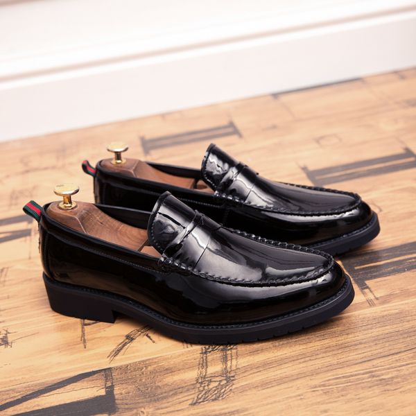 men shoes formal split leather oxford shoes for men black white fashion party new cool youth evening sneakers
men shoes formal split leather oxford shoes for men black white fashion party new cool youth evening sneakers
