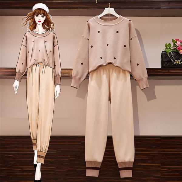 autumn casual plus size women warm knitted suit matching set outfit two piece sport set o neck dot sweater and slim harem pants, White
autumn casual plus size women warm knitted suit matching set outfit two piece sport set o neck dot sweater and slim harem pants, White