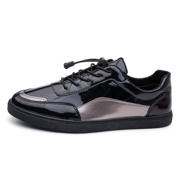 2020 spring and autumn new men's shoes youth sneakers casual shoes patent leather students wild low to help men's, Black
2020 spring and autumn new men's shoes youth sneakers casual shoes patent leather students wild low to help men's, Black