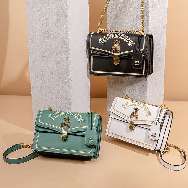 luxury women shoulder bags 3 colors fashion girls handbags designer luxury crossbody bags 2 size bags
luxury women shoulder bags 3 colors fashion girls handbags designer luxury crossbody bags 2 size bags