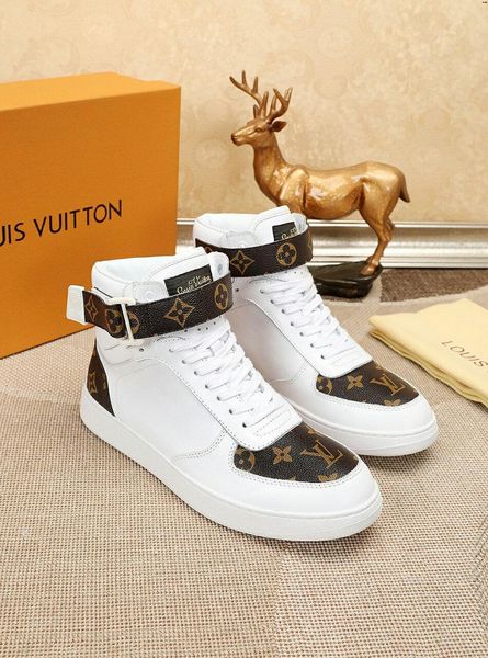 21ss casual sneakers bling patent leather shoes high flat platform patchwork mens boots rivets designers lace-up shoes man madal, Black
21ss casual sneakers bling patent leather shoes high flat platform patchwork mens boots rivets designers lace-up shoes man madal, Black