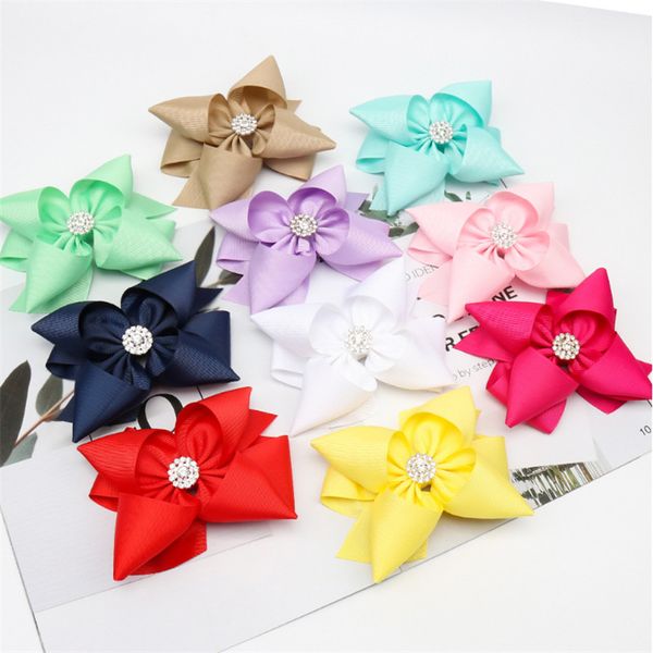 10pcs/lot 5 inch large hair bow rhinestone grosgrain ribbon hairgrip alligator clips headwear bowknot for girls hair accessories, Slivery;white
10pcs/lot 5 inch large hair bow rhinestone grosgrain ribbon hairgrip alligator clips headwear bowknot for girls hair accessories, Slivery;white