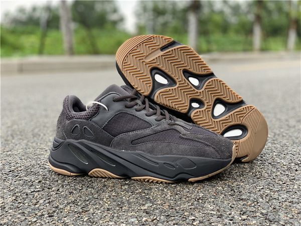 2019 originals 700 utility black fv5304 tephra fu7914 men woman running shoes reflective wave runner sports authentic athletic sneakers
2019 originals 700 utility black fv5304 tephra fu7914 men woman running shoes reflective wave runner sports authentic athletic sneakers