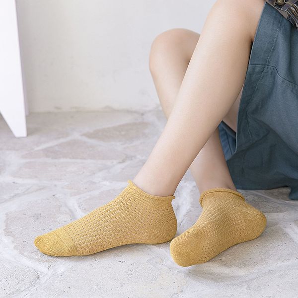 leisure shallow mouth solid color silver wire mesh sock breathable comfortable women nonslip cotton short sock chaussettes, Black;white
leisure shallow mouth solid color silver wire mesh sock breathable comfortable women nonslip cotton short sock chaussettes, Black;white