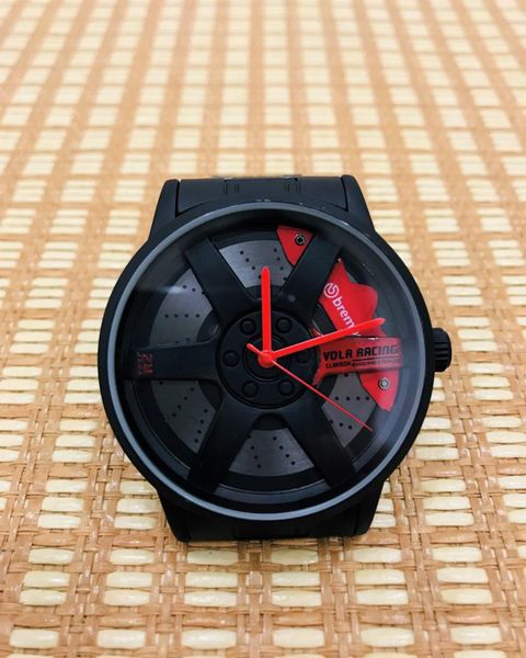 new men's quartz watch wheel design real dial te37 caliper watch car modification enthusiasts must real dial unique, Slivery;brown
new men's quartz watch wheel design real dial te37 caliper watch car modification enthusiasts must real dial unique, Slivery;brown