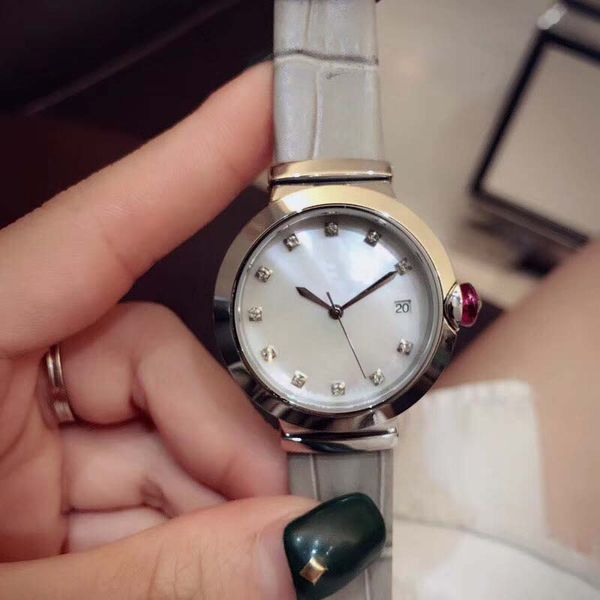 elegant 33mm quartz movement womens watches ladies watch mother of pearl white dial diamond hour markers with grey leather band, Slivery;brown
elegant 33mm quartz movement womens watches ladies watch mother of pearl white dial diamond hour markers with grey leather band, Slivery;brown