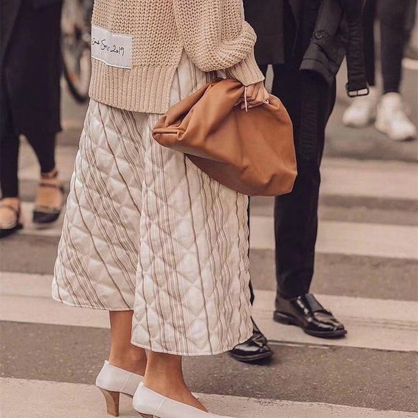 2020 new fold soft leather bag women shoulder messenger clouds gentle wind big bag large capacity clouds bag
2020 new fold soft leather bag women shoulder messenger clouds gentle wind big bag large capacity clouds bag