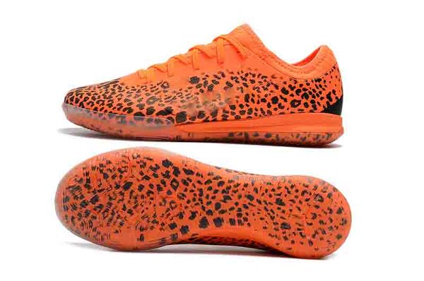 new mercurial mercurial vapores x vii pro ic cr7 mens soccer shoes 35-45 soccer cleats ronaldo neymar acc superfly kbu md football boots
new mercurial mercurial vapores x vii pro ic cr7 mens soccer shoes 35-45 soccer cleats ronaldo neymar acc superfly kbu md football boots