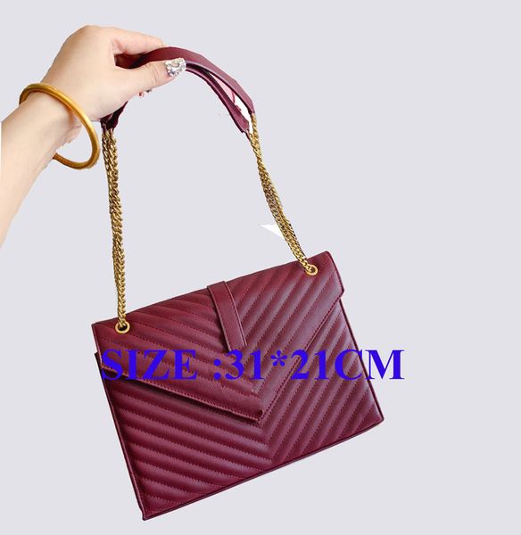 famous brand designer fashion luxury ladies chain shoulder bags messenger bag women crossbody size 31x21cm
famous brand designer fashion luxury ladies chain shoulder bags messenger bag women crossbody size 31x21cm