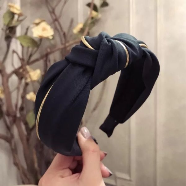 headband women middle crossing knot hair wrap fabric wide brimmed hairband 7 colors wholesale, Silver
headband women middle crossing knot hair wrap fabric wide brimmed hairband 7 colors wholesale, Silver
