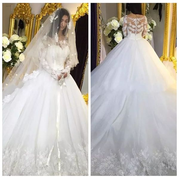 2019 long sleeves lace a-line wedding dresses modest customized bridal gowns formal garden princess vestidos de marriage wedding wear, White
2019 long sleeves lace a-line wedding dresses modest customized bridal gowns formal garden princess vestidos de marriage wedding wear, White