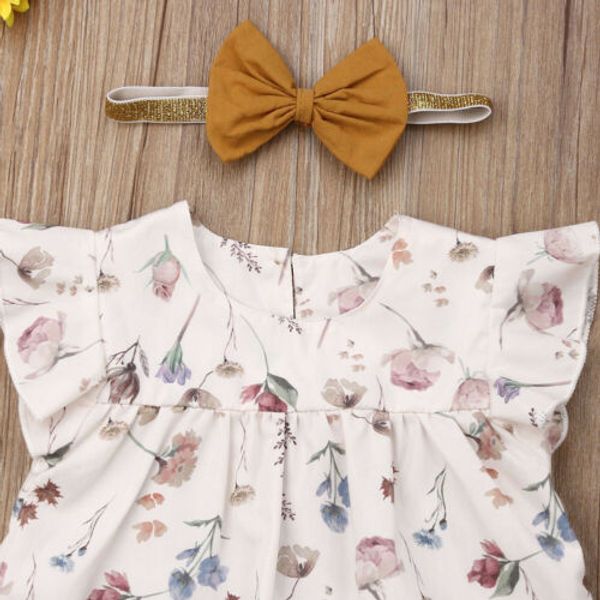 2019 brand newborn baby girls floral clothes summer floral ruffle sleeve dress solid shorts hat headband 4pcs clothes set, White
2019 brand newborn baby girls floral clothes summer floral ruffle sleeve dress solid shorts hat headband 4pcs clothes set, White