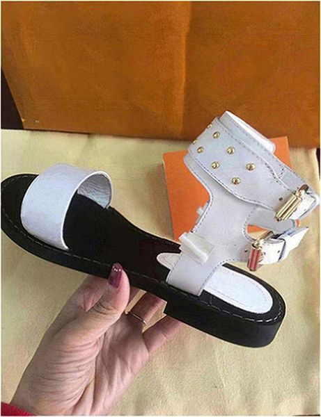 2019 comfortable nomad sandal outdoor roman girl sandals flip flops print leather party sandals sandal with box size 35-40 c2, Black
2019 comfortable nomad sandal outdoor roman girl sandals flip flops print leather party sandals sandal with box size 35-40 c2, Black