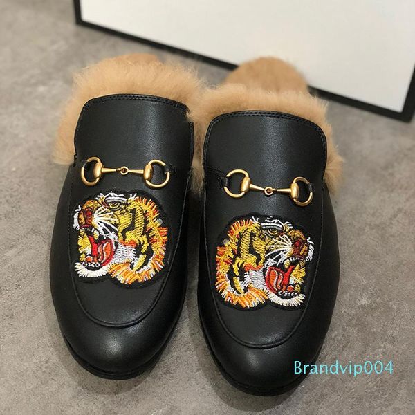 slippers princetown fur slippers fur mules flats chain ladies casual shoes women mens loafers muller slipper shoes furry slides, Black 
slippers princetown fur slippers fur mules flats chain ladies casual shoes women mens loafers muller slipper shoes furry slides, Black