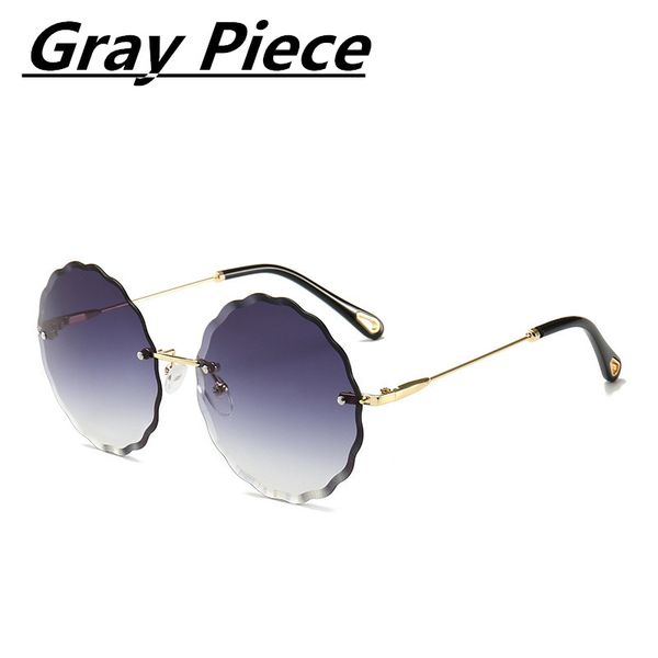 2019 new trend designer frameless trimming european and american fashion sunglasses gradient color metal round pattern side men and women gl, White;black
2019 new trend designer frameless trimming european and american fashion sunglasses gradient color metal round pattern side men and women gl, White;black