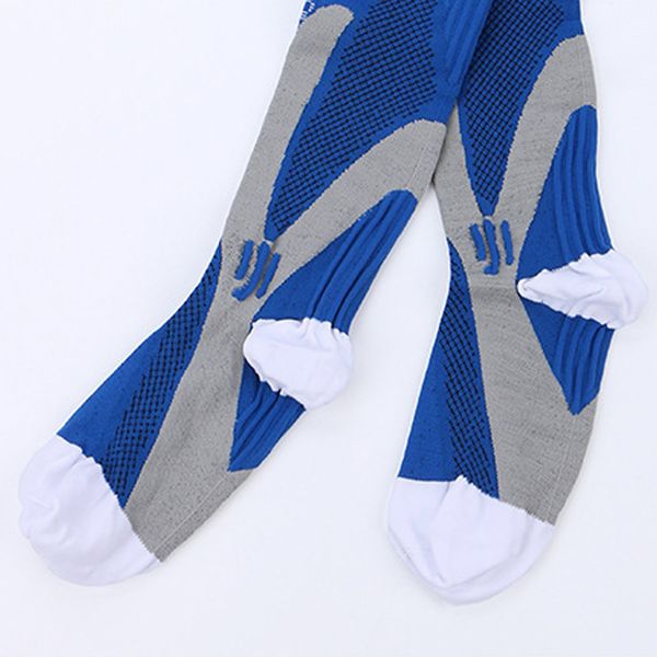 men compression socks orthopedic support stockings calf guard protector for running football skiing mc889, Black
men compression socks orthopedic support stockings calf guard protector for running football skiing mc889, Black