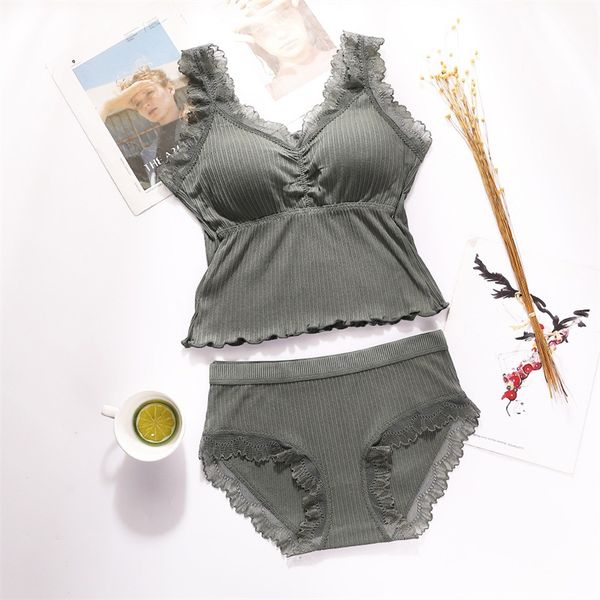 bras sets lace camis fashion bra panties set push up underwear summer tank women lingerie, Red;black
bras sets lace camis fashion bra panties set push up underwear summer tank women lingerie, Red;black