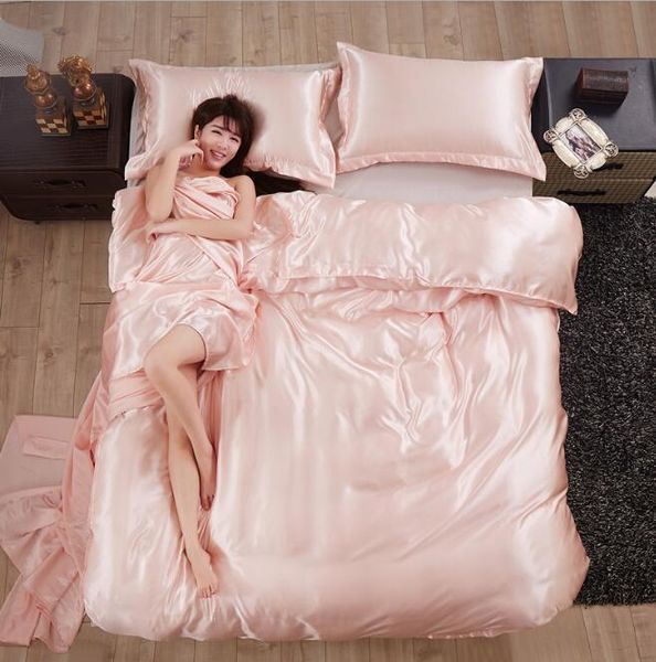 2020 silk quilt black satin sheets bed linen cotton solid satin duvet cover set twin king size bedsheet 4pcs of bedding sets
2020 silk quilt black satin sheets bed linen cotton solid satin duvet cover set twin king size bedsheet 4pcs of bedding sets