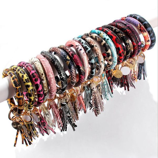 tassel bracelets keychain pu leather bangle key holder o key chain ring girls wristlet bracelet wristband keyring party favor gifts c7112, Red;brown
tassel bracelets keychain pu leather bangle key holder o key chain ring girls wristlet bracelet wristband keyring party favor gifts c7112, Red;brown