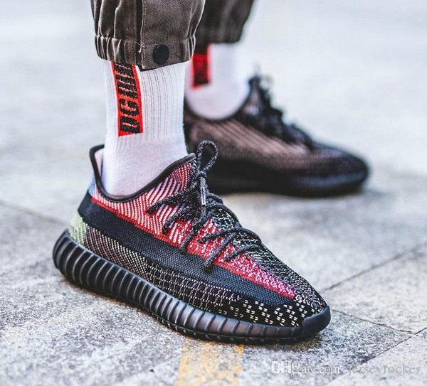 v2 kanye west designers yecheil yeshaya running shoes breathable mens running shoes coming running outdoor sports sneakers
v2 kanye west designers yecheil yeshaya running shoes breathable mens running shoes coming running outdoor sports sneakers