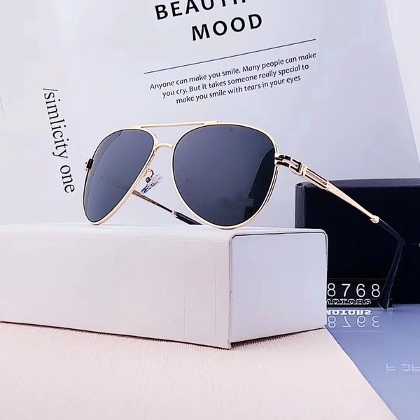 2020 new polarizing sunglasses for men with ink-coated polarizing polarizing bolilai lens size 60-15-136 men driving travel model 8768, White;black
2020 new polarizing sunglasses for men with ink-coated polarizing polarizing bolilai lens size 60-15-136 men driving travel model 8768, White;black