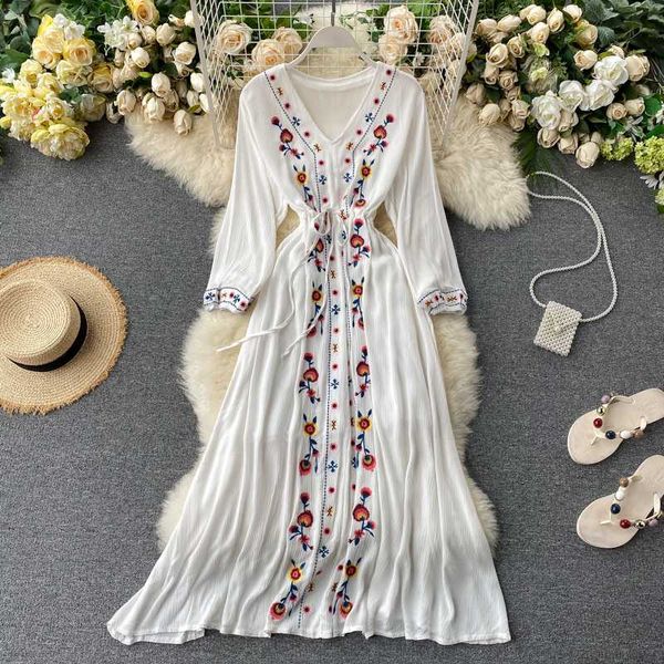 bohemian summer beach party women midi dress spring autumn a-line red/yellow/white embroidery dress for female boho vestidos, Black;gray
bohemian summer beach party women midi dress spring autumn a-line red/yellow/white embroidery dress for female boho vestidos, Black;gray