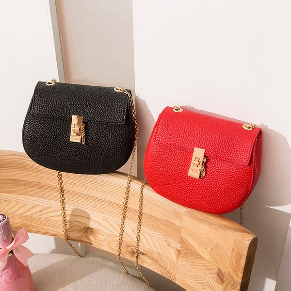 2020 new women's bag leisure round bag single shoulder messager soft pu leather metal chain mobile phone crossbody
2020 new women's bag leisure round bag single shoulder messager soft pu leather metal chain mobile phone crossbody