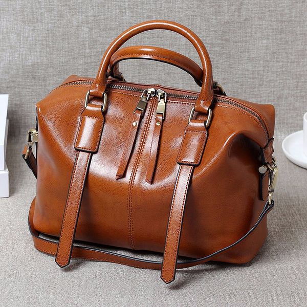 vintage hand-held oil wax leather women's bag boston bag women's leather shoulder messenger
vintage hand-held oil wax leather women's bag boston bag women's leather shoulder messenger