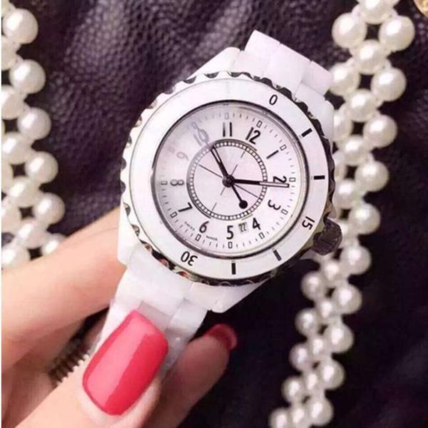 2019 new алмаз lady white black ceramic часы высокое качество кварцевые наручные часы для женщин часов мужских часов, Slivery;brown
2019 new алмаз lady white black ceramic часы высокое качество кварцевые наручные часы для женщин часов мужских часов, Slivery;brown