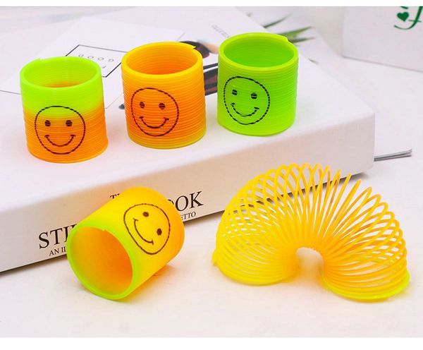 DHL 288PCS 3.5cm Colorful Magic rainbow spring circle Slinky Children Classic Development Educational Plastic Toy Kids Christmas Gifts
DHL 288PCS 3.5cm Colorful Magic rainbow spring circle Slinky Children Classic Development Educational Plastic Toy Kids Christmas Gifts