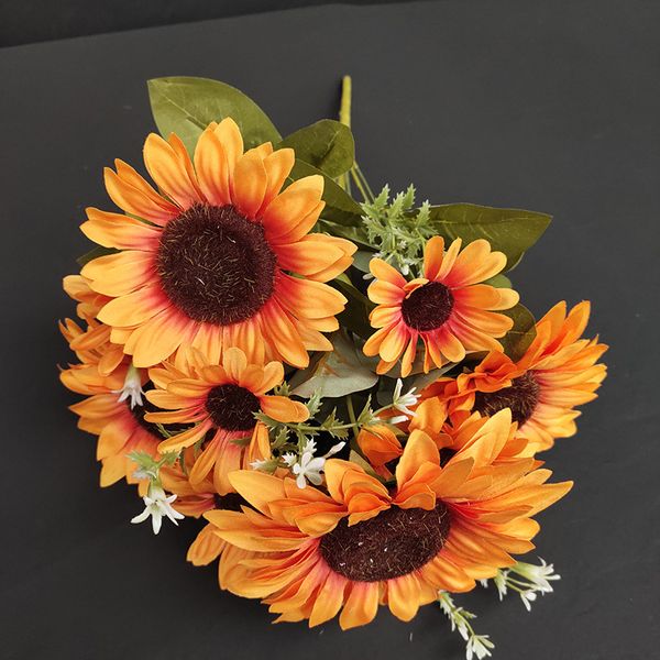 1pc 11 forks sunflower artifcial silk flowers 50cm wedding bouquet decorative sun flower home display fake flower
1pc 11 forks sunflower artifcial silk flowers 50cm wedding bouquet decorative sun flower home display fake flower