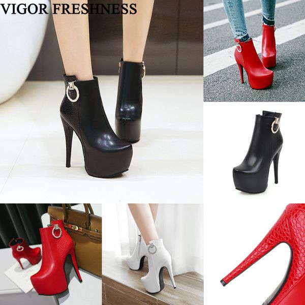 vigor freshness woman boots stiletto party shoes women boots 15cm heels shoes platform patent leather winter autumn my452, Black
vigor freshness woman boots stiletto party shoes women boots 15cm heels shoes platform patent leather winter autumn my452, Black