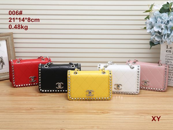 designer luxury handbags purses women shoulder bags classic gold chain 26cm velvet messenger bag crossbody bag handbag tote bags 6colors
designer luxury handbags purses women shoulder bags classic gold chain 26cm velvet messenger bag crossbody bag handbag tote bags 6colors
