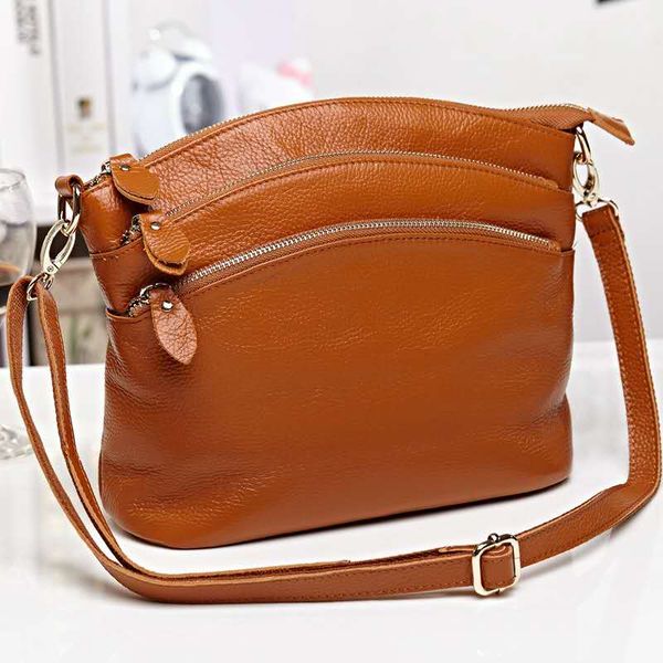 casual mother bag soft middle-aged lady fashion leather brown diagonal bag high-end classic large-capacity shoulder bag gift 8237
casual mother bag soft middle-aged lady fashion leather brown diagonal bag high-end classic large-capacity shoulder bag gift 8237