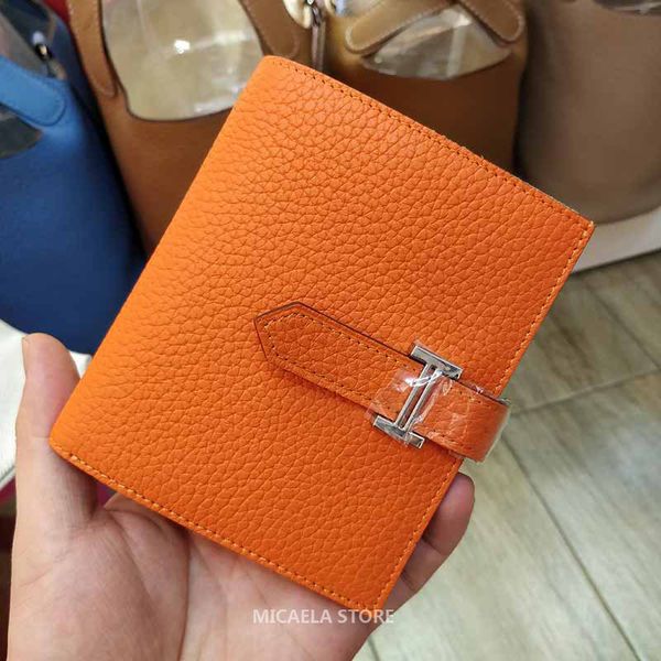 2020 ladies cowhide lychee pattern high-quality leather short designer wallet european and american fashion wallet brand card holder wallet
2020 ladies cowhide lychee pattern high-quality leather short designer wallet european and american fashion wallet brand card holder wallet