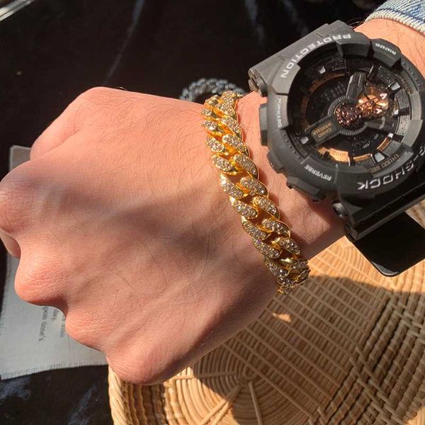 hip hop bracelet 8.5cm bling s-link miami cuban bracelets cuban zirconia jewelry fashion men punk jewelry gift, Black
hip hop bracelet 8.5cm bling s-link miami cuban bracelets cuban zirconia jewelry fashion men punk jewelry gift, Black