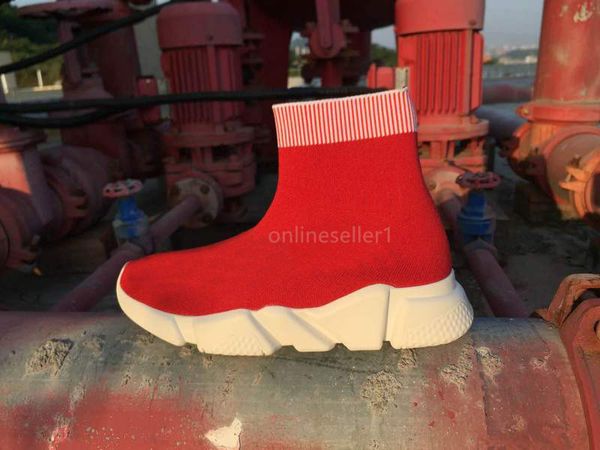 beautiful women mens sock shoes casual shoe designer new white triple black grey red colorful casual shoes for men women with box
beautiful women mens sock shoes casual shoe designer new white triple black grey red colorful casual shoes for men women with box