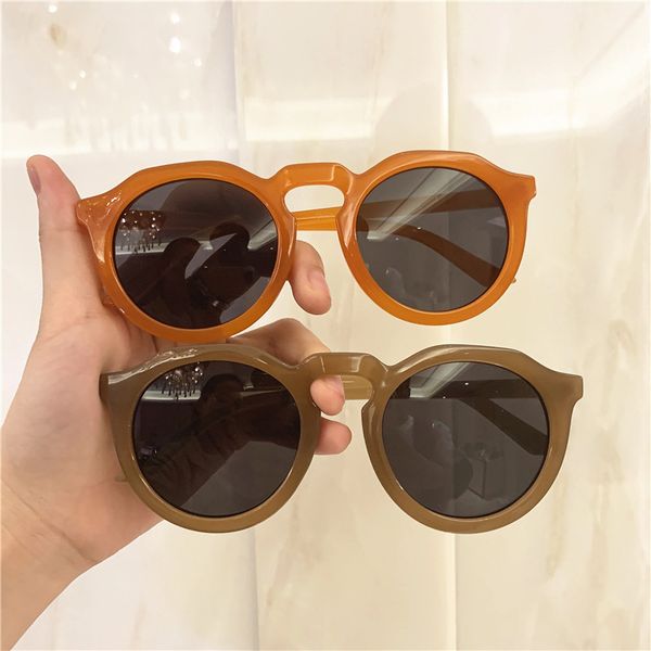 new jelly color sunglasses female tide retro uv protection eyewear sunglasses, White;black
new jelly color sunglasses female tide retro uv protection eyewear sunglasses, White;black