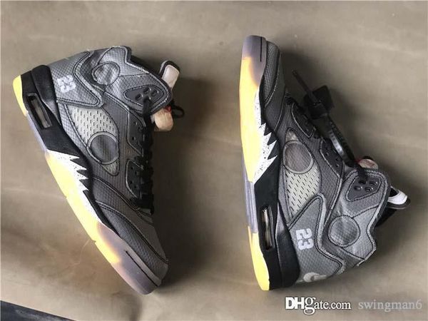 2020 jumpman off air 5 white retro men basketball shoes black muslin textile mesh upper 3m reflective 5s sports sneakers ct8480-001
2020 jumpman off air 5 white retro men basketball shoes black muslin textile mesh upper 3m reflective 5s sports sneakers ct8480-001