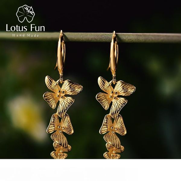 lotus fun real 925 sterling silver natural original handmade fine jewelry triple flowers fashion drop earrings for women brincos mx190720, Golden;silver
lotus fun real 925 sterling silver natural original handmade fine jewelry triple flowers fashion drop earrings for women brincos mx190720, Golden;silver
