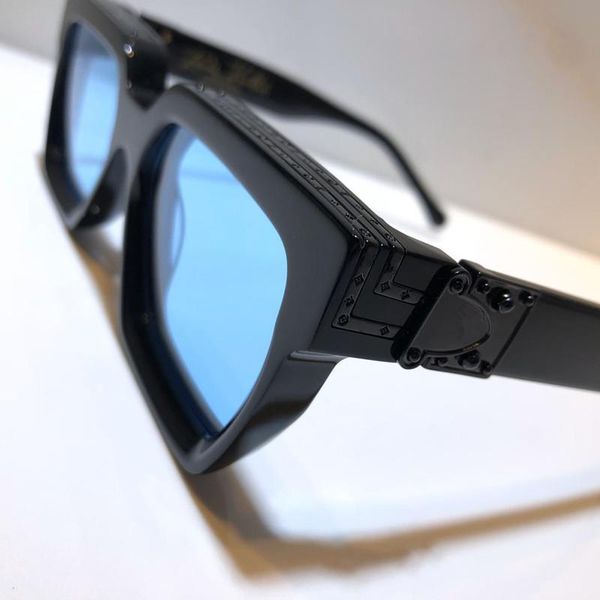 millionaire for men women designer sunglasses full frame adumbral goggle vintage 1165 1.1 sunglasses for men sell gold plated 96006, White;black
millionaire for men women designer sunglasses full frame adumbral goggle vintage 1165 1.1 sunglasses for men sell gold plated 96006, White;black