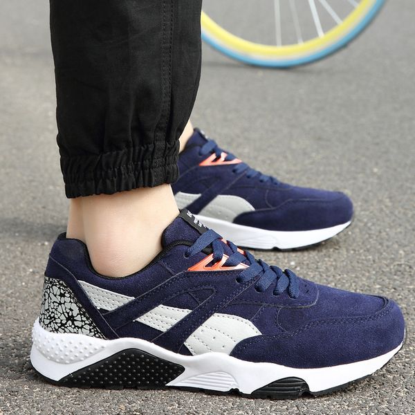 new simple winter keep warm men's casual men's antiskid sneakers lace-up fashion shoes large size 39-44
new simple winter keep warm men's casual men's antiskid sneakers lace-up fashion shoes large size 39-44