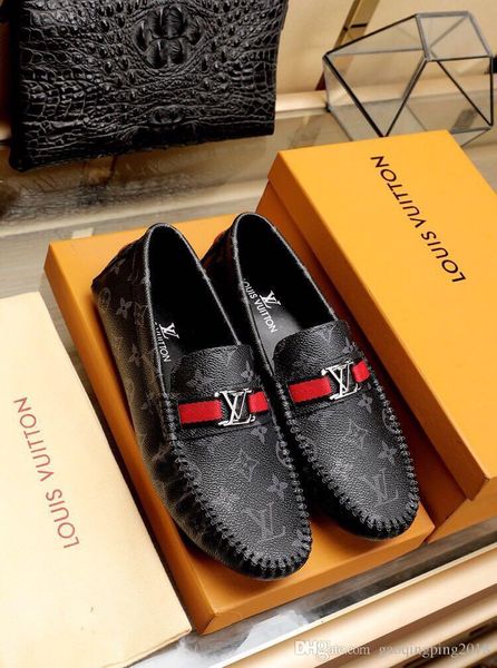 Sapatos clássicos smallseason 
Sapatos clássicos smallseason