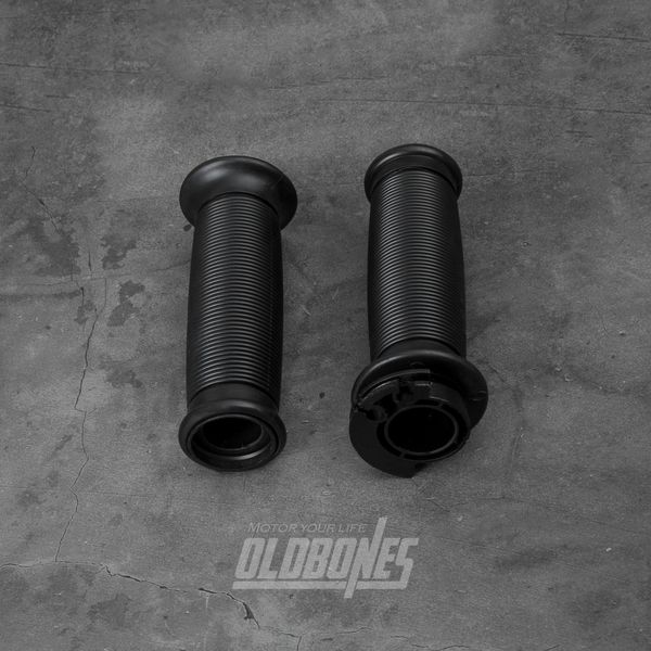 1 pair oldbones cafe racer for retro vintage motorcycle universal 22mm stripe rubber handgrip grips rubber sleeve black
1 pair oldbones cafe racer for retro vintage motorcycle universal 22mm stripe rubber handgrip grips rubber sleeve black