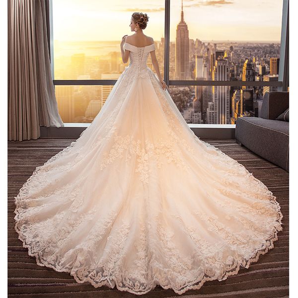 luxury long train vestido de noiva lace wedding dress customized plus size wedding gowns bridal dress, White
luxury long train vestido de noiva lace wedding dress customized plus size wedding gowns bridal dress, White