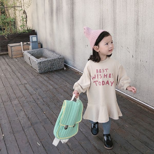 autumn baby girls letters printed loose falbala dress 1-7 years cute girl pure cotton all-match dresses, Red;yellow
autumn baby girls letters printed loose falbala dress 1-7 years cute girl pure cotton all-match dresses, Red;yellow
