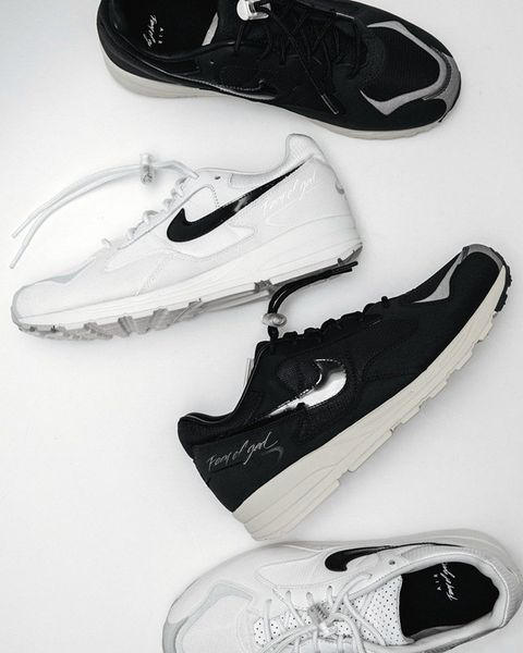 2019 fear of god x air skylon 2 ii white black running shoes women mens trainers brand fashion sneakers chaussures 36-45
2019 fear of god x air skylon 2 ii white black running shoes women mens trainers brand fashion sneakers chaussures 36-45