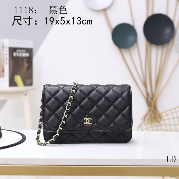 2020 high-quality international luxury designer custom fashion handbag high-end classic single shoulder handbag bag 65665
2020 high-quality international luxury designer custom fashion handbag high-end classic single shoulder handbag bag 65665