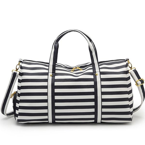 pu leather travel bag men/women waterproof travel duffle bag male shoulder bags duffel tote for men female luggage bags
pu leather travel bag men/women waterproof travel duffle bag male shoulder bags duffel tote for men female luggage bags